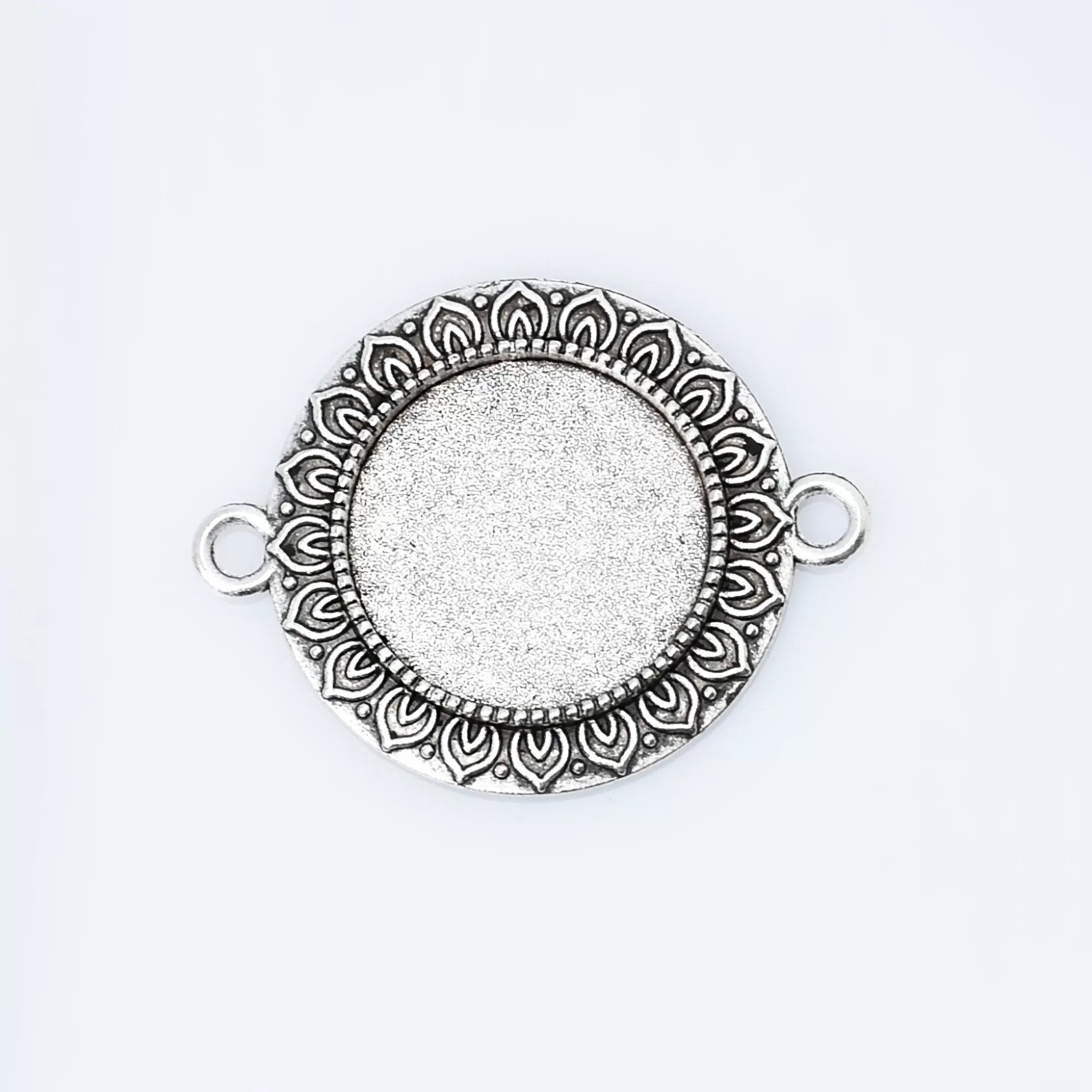 Alloy Round Connector Trays Double Loop Lotus lace Pendant Base fit 20mm round cabochons Tray Findings 10pcs 102943