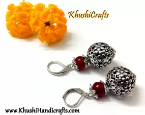 Deep Red Shaded Flower Bead Dangler