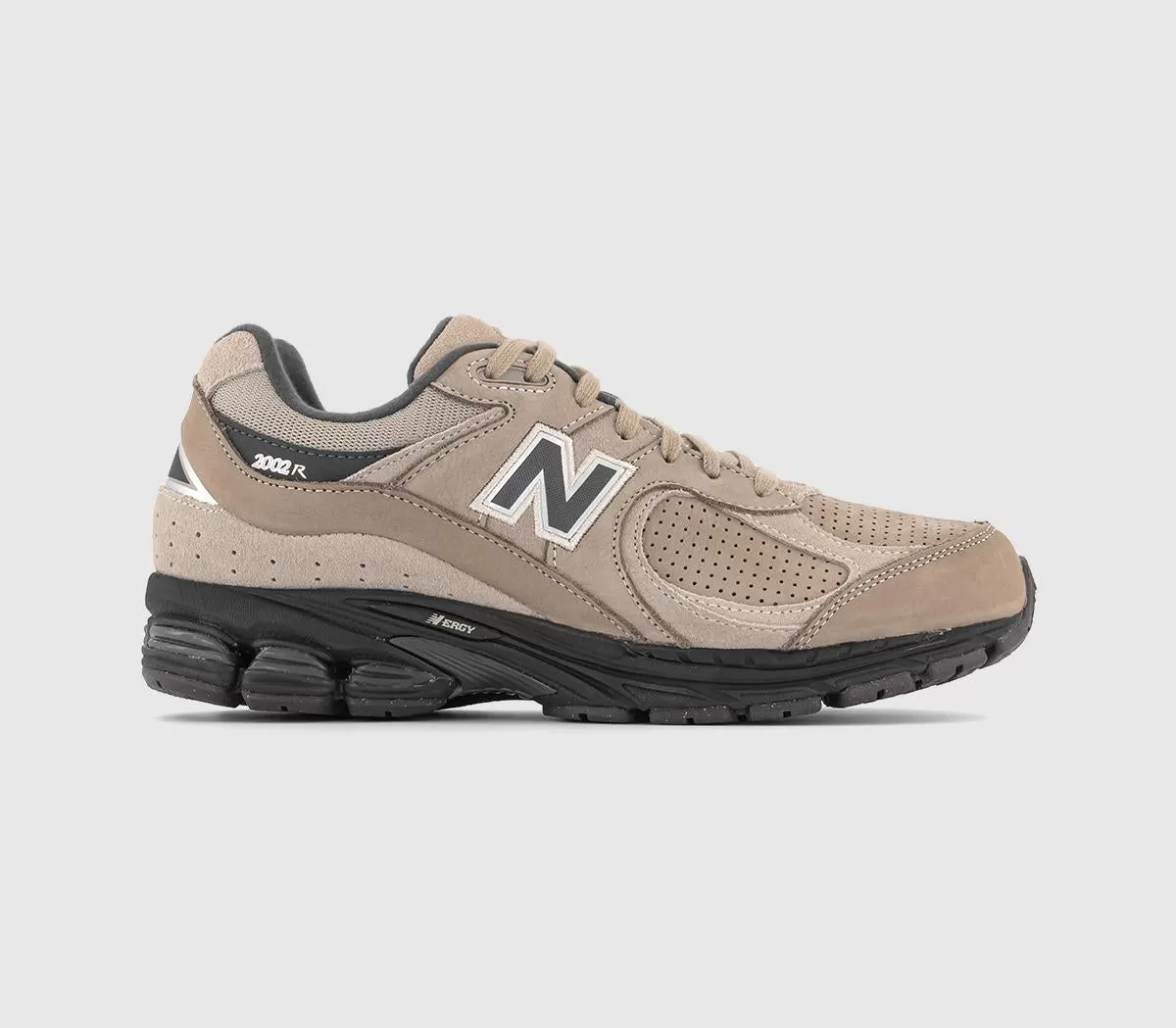 New Balance 2002R Trainers Driftwood Black